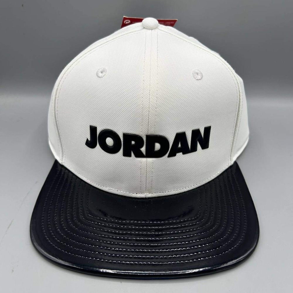 Air Jordan Hat Men White Black Embroidered Jumpman Snap Back Cap New